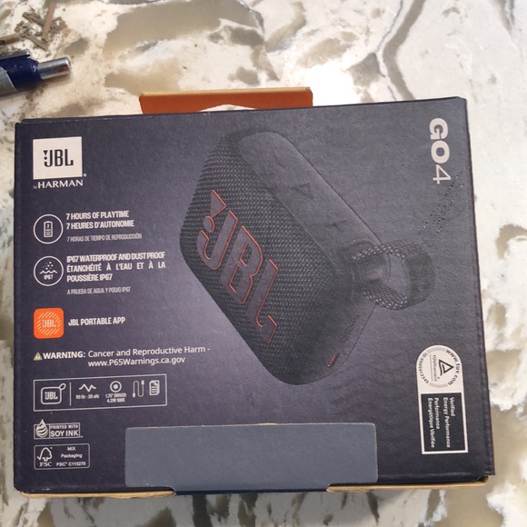 JBL Go 4 Speaker Black, Brand New Unopened - Picture 2 of 2